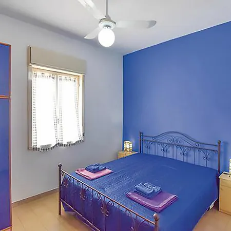 Apartment With 2 Bedrooms In San Giorgio, With Enclosed Garden And Wif *